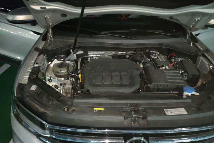 Used Volkswagen Tiguan L 2022 330TSI Automatic Two-Wheel Drive Smart Edition Engine Bay Right
