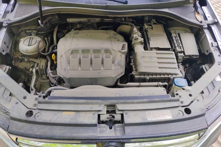 Used Volkswagen Tiguan L 2022 330TSI Automatic Two-Wheel Drive R-Line Enhanced Edition Engine Bay