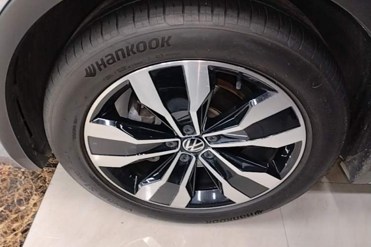 Used Volkswagen Tiguan L 2022 380TSI Automatic All-Wheel Drive R-Line Flagship 7-Seater Exterior 1