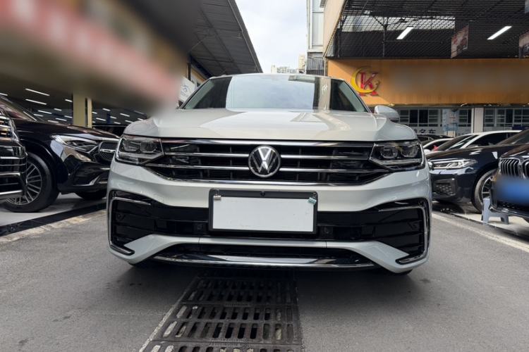 Used Volkswagen Tiguan L 2022 330TSI Automatic Two-Wheel Drive R-Line Enhanced Edition Exterior 1