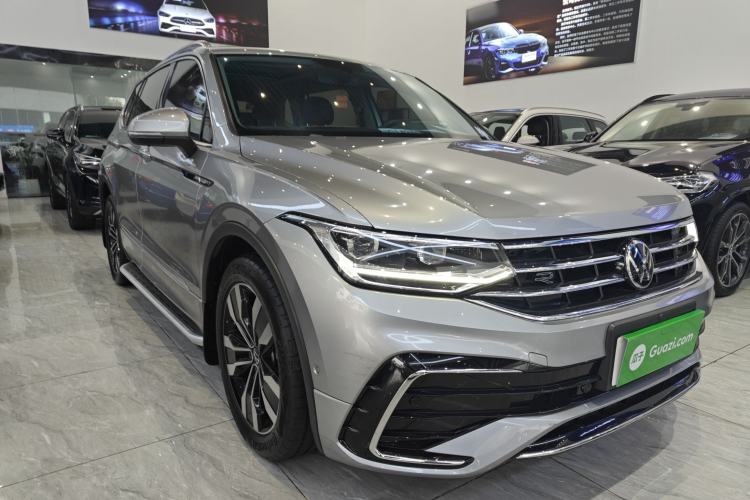 Used Volkswagen Tiguan L 2022 330TSI Automatic Two-Wheel Drive R-Line Enhanced Edition Exterior 1