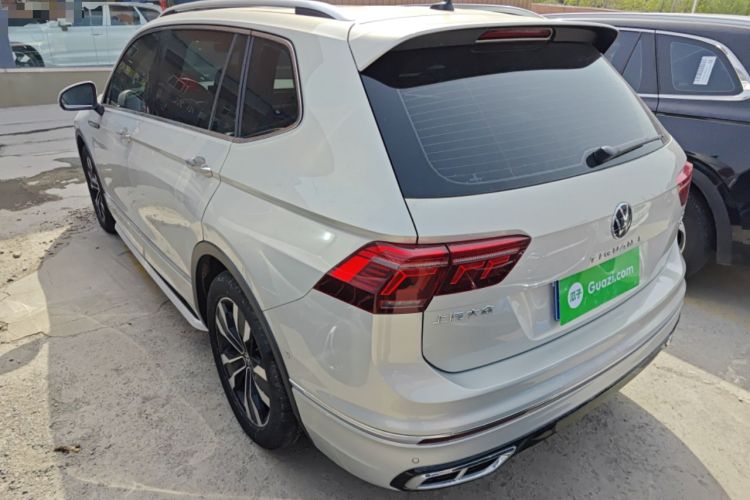 Used Volkswagen Tiguan L 2022 330TSI Automatic Two-Wheel Drive R-Line Enhanced Edition Exterior 2