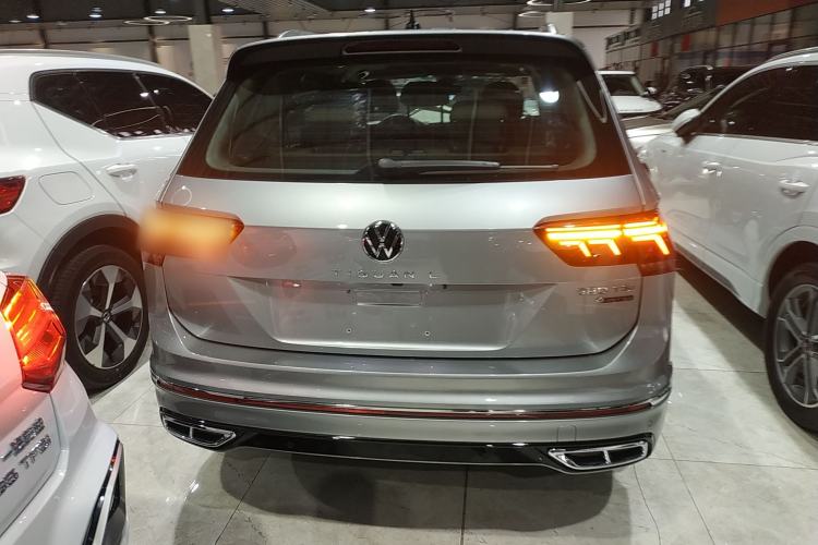 Used Volkswagen Tiguan L 2022 380TSI Automatic All-Wheel Drive R-Line Flagship 7-Seater Exterior 4