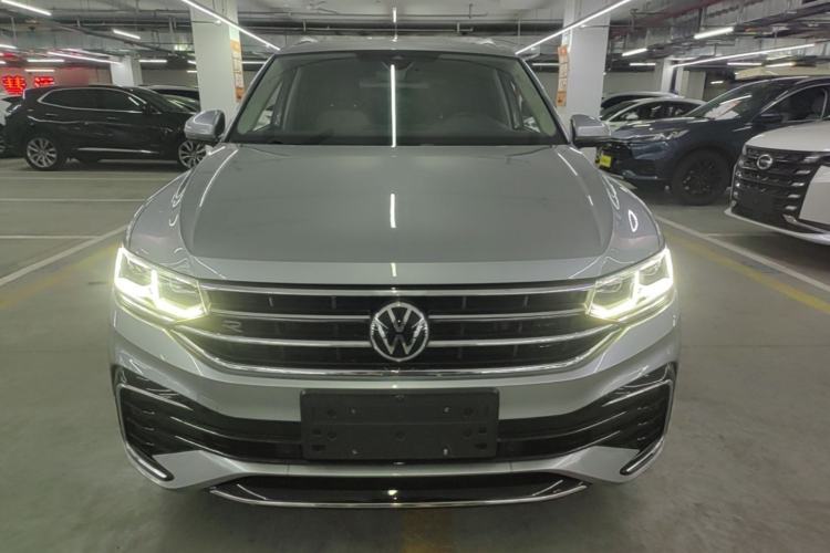 Used Volkswagen Tiguan L 2022 330TSI Automatic Two-Wheel Drive R-Line Flagship Edition Front