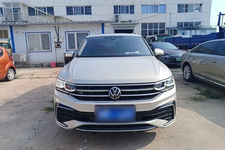 Used Volkswagen Tiguan L 2022 330TSI Automatic Two-Wheel Drive R-Line Flagship Edition Front