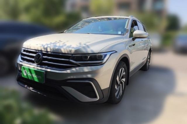 Ojetý Volkswagen Tiguan L 2022 330TSI Automatic Two-Wheel Drive Smart Edition