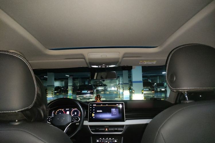 Used Volkswagen Tiguan L 2022 330TSI Automatic Two-Wheel Drive Smart Edition Headliner