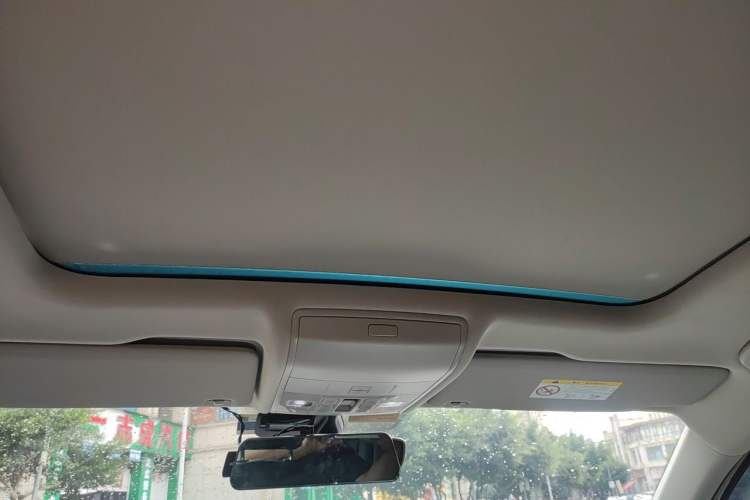 Used Volkswagen Tiguan L 2022 330TSI Automatic Two-Wheel Drive R-Line Enhanced Edition Headliner
