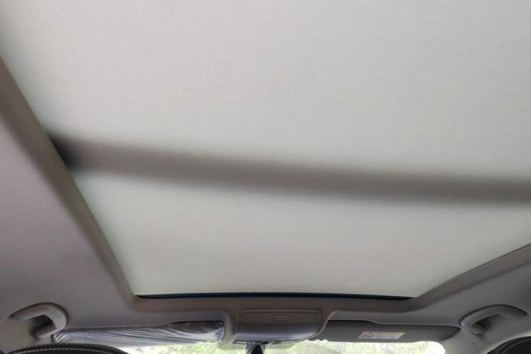 Used Volkswagen Tiguan L 2022 330TSI Automatic Two-Wheel Drive R-Line Enhanced Edition Headliner