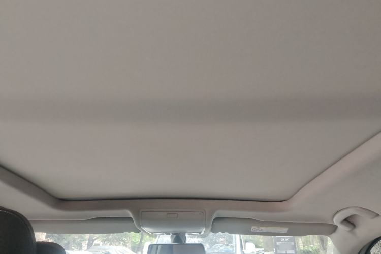 Used Volkswagen Tiguan L 2022 330TSI Automatic Two-Wheel Drive Smart Edition Headliner
