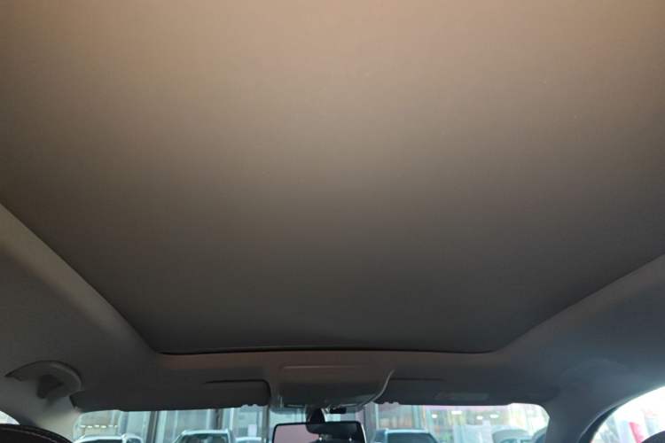 Used Volkswagen Tiguan L 2022 330TSI Automatic Two-Wheel Drive Smart Edition Headliner