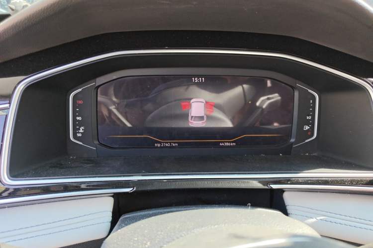 Used Volkswagen Tiguan L 2022 330TSI Automatic Two-Wheel Drive Smart Edition Instrument Cluster