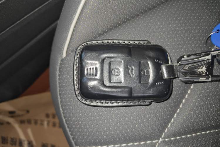 Used Volkswagen Tiguan L 2022 330TSI Automatic Two-Wheel Drive R-Line Enhanced Edition Interior 1