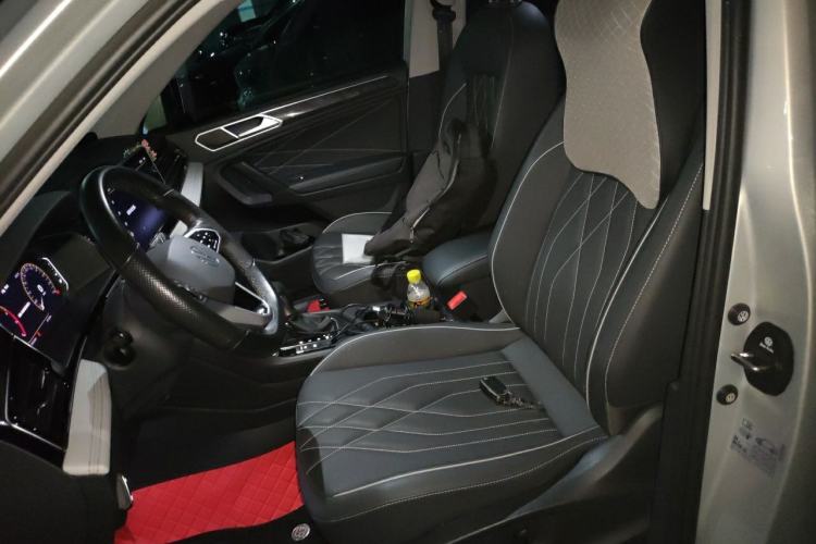 Used Volkswagen Tiguan L 2022 330TSI Automatic Two-Wheel Drive Smart Edition Left Front Seat