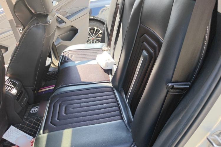 Used Volkswagen Tiguan L 2022 330TSI Automatic Two-Wheel Drive Smart Edition Left Rear Seat