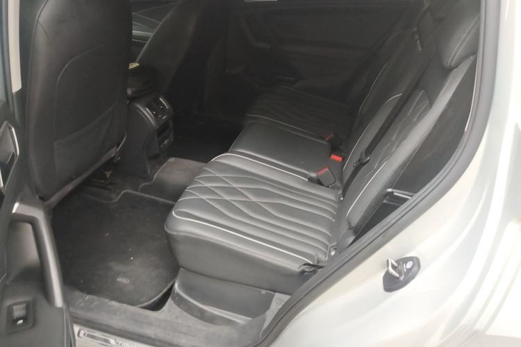 Used Volkswagen Tiguan L 2022 330TSI Automatic Two-Wheel Drive Smart Edition Left Rear Seat