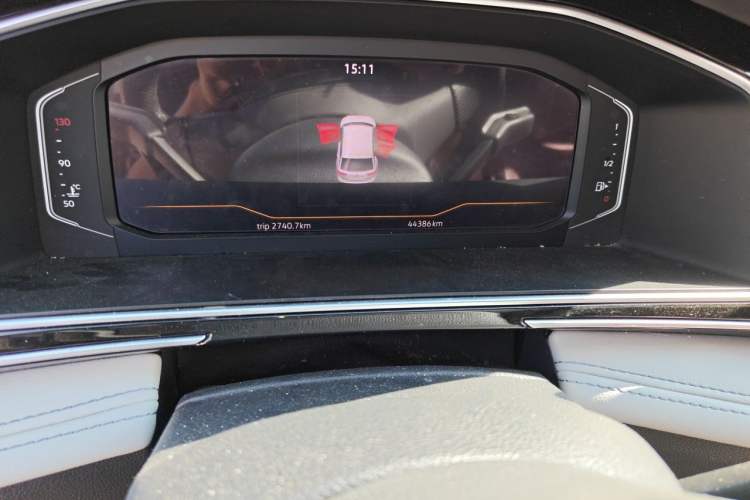 Used Volkswagen Tiguan L 2022 330TSI Automatic Two-Wheel Drive Smart Edition Odometer Close Up