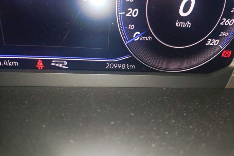 Used Volkswagen Tiguan L 2022 330TSI Automatic Two-Wheel Drive R-Line Enhanced Edition Odometer Close Up