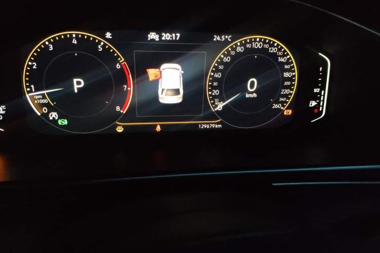 Used Volkswagen Tiguan L 2022 330TSI Automatic Two-Wheel Drive Smart Edition Odometer Close Up