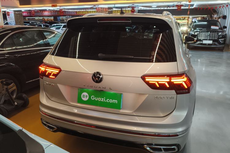 Used Volkswagen Tiguan L 2022 330TSI Automatic Two-Wheel Drive R-Line Flagship Edition Rear