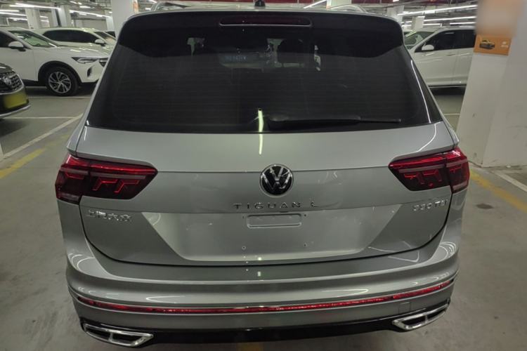 Used Volkswagen Tiguan L 2022 330TSI Automatic Two-Wheel Drive R-Line Flagship Edition Rear