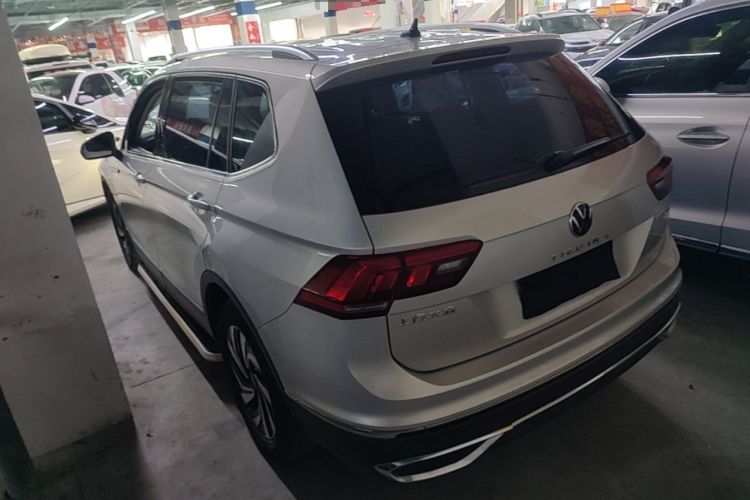 Used Volkswagen Tiguan L 2022 330TSI Automatic Two-Wheel Drive Smart Edition Rear Left 45 Deg