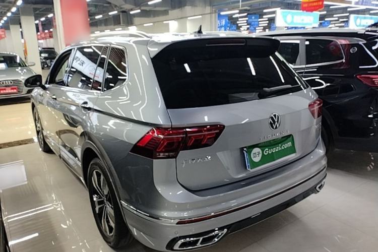 Used Volkswagen Tiguan L 2022 380TSI Automatic All-Wheel Drive R-Line Flagship 7-Seater Rear Left 45 Deg