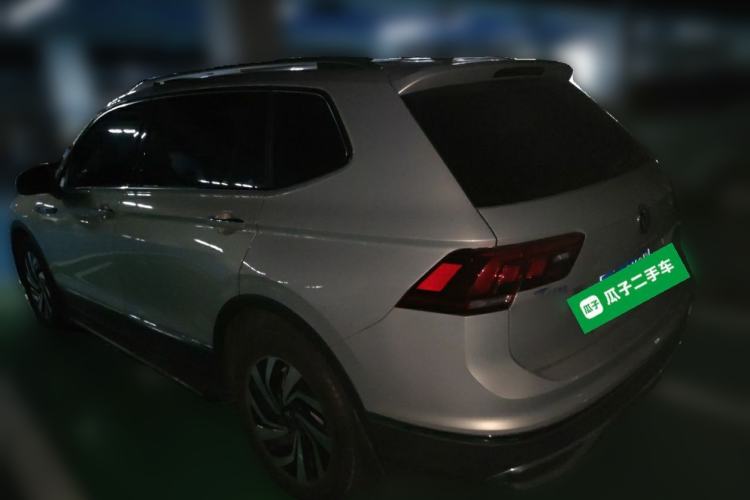 Used Volkswagen Tiguan L 2022 330TSI Automatic Two-Wheel Drive Smart Edition Rear Left 45 Deg