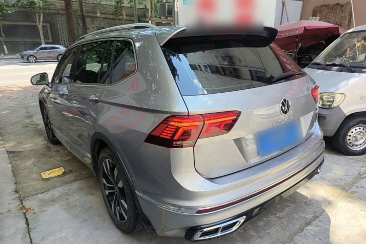 Used Volkswagen Tiguan L 2022 330TSI Automatic Two-Wheel Drive R-Line Enhanced Edition Rear Left 45 Deg