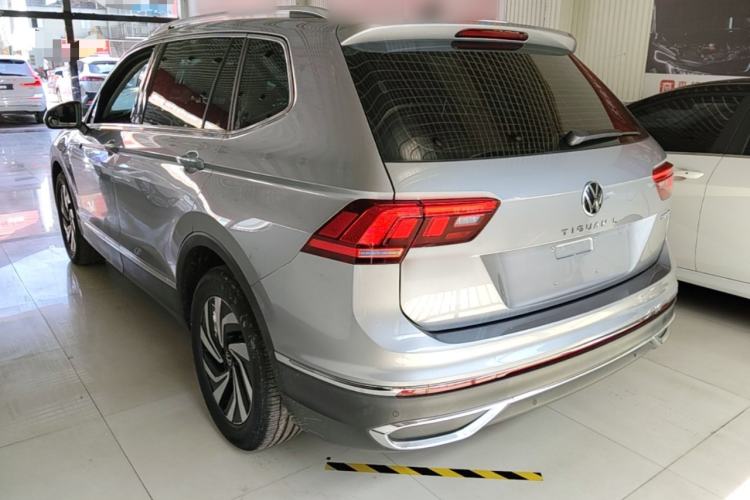 Used Volkswagen Tiguan L 2022 330TSI Automatic Two-Wheel Drive Smart Edition Rear Left 45 Deg