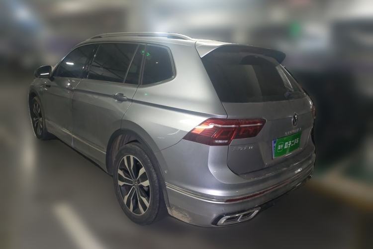 Used Volkswagen Tiguan L 2022 330TSI Automatic Two-Wheel Drive R-Line Enhanced Edition Rear Left 45 Deg