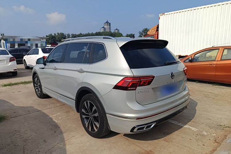 Used Volkswagen Tiguan L 2022 330TSI Automatic Two-Wheel Drive R-Line Flagship Edition Rear Left 45 Deg