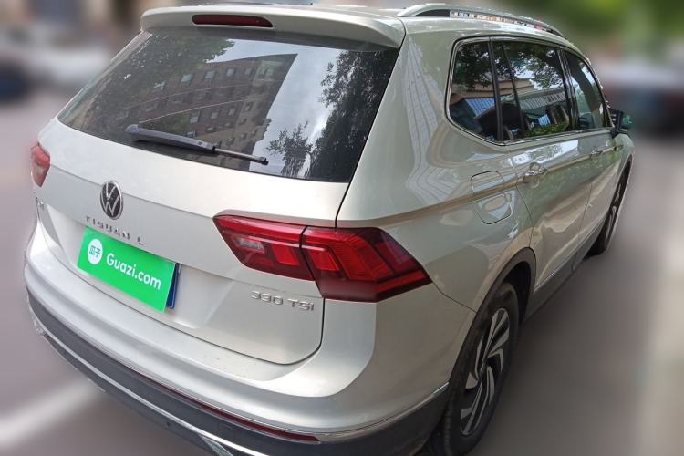 Used Volkswagen Tiguan L 2022 330TSI Automatic Two-Wheel Drive Smart Edition Rear Right 45 Deg