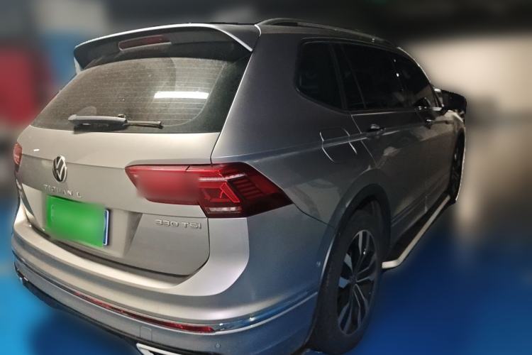 Used Volkswagen Tiguan L 2022 330TSI Automatic Two-Wheel Drive R-Line Enhanced Edition Rear Right 45 Deg