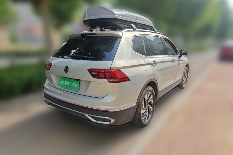 Used Volkswagen Tiguan L 2022 330TSI Automatic Two-Wheel Drive Smart Edition Rear Right 45 Deg