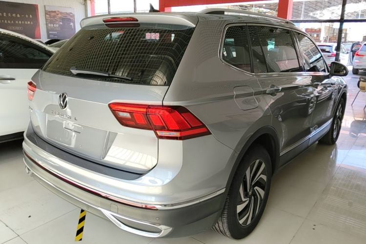 Used Volkswagen Tiguan L 2022 330TSI Automatic Two-Wheel Drive Smart Edition Rear Right 45 Deg