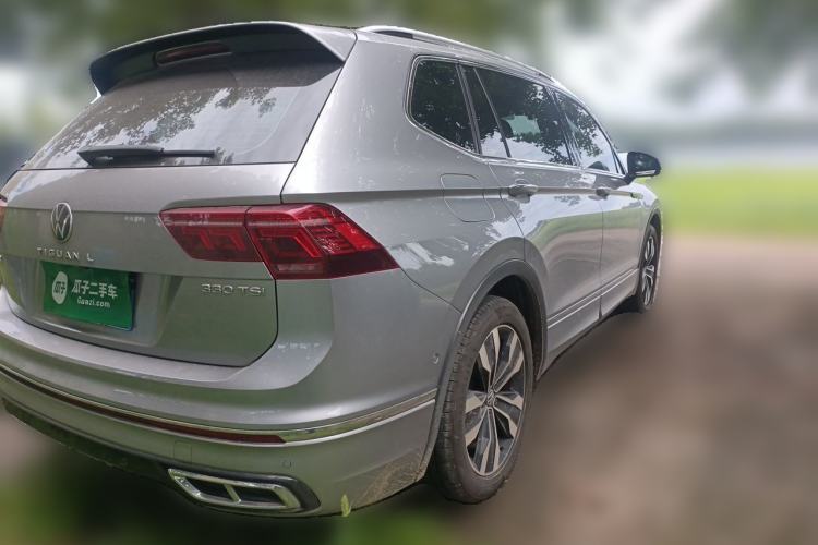 Used Volkswagen Tiguan L 2022 330TSI Automatic Two-Wheel Drive R-Line Enhanced Edition Rear Right 45 Deg