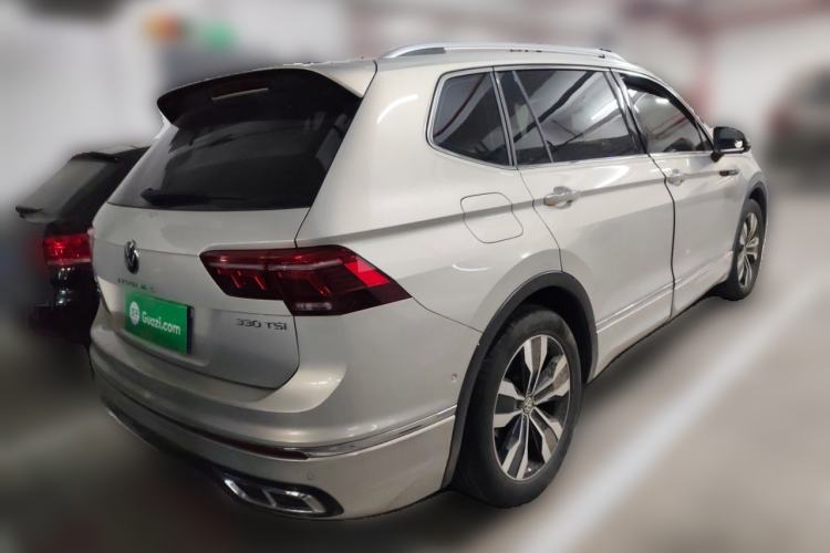 Used Volkswagen Tiguan L 2022 330TSI Automatic Two-Wheel Drive R-Line Flagship Edition Rear Right 45 Deg