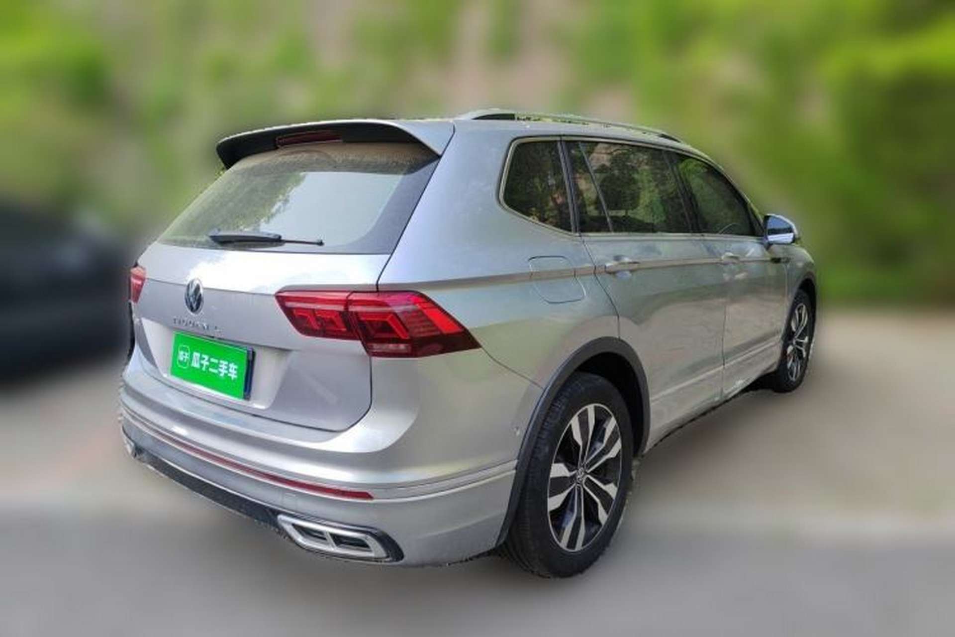 Used Volkswagen Tiguan L 2022 330TSI Automatic Two-Wheel Drive R-Line Enhanced Edition Rear Right 45 Deg