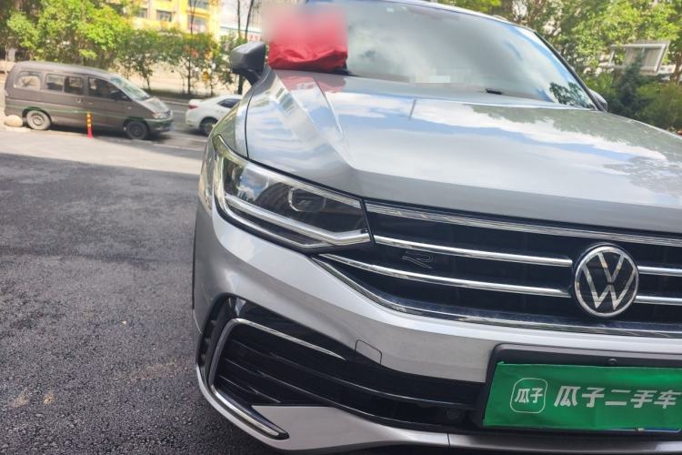 Used Volkswagen Tiguan L 2022 330TSI Automatic Two-Wheel Drive R-Line Enhanced Edition Right Front Headlight