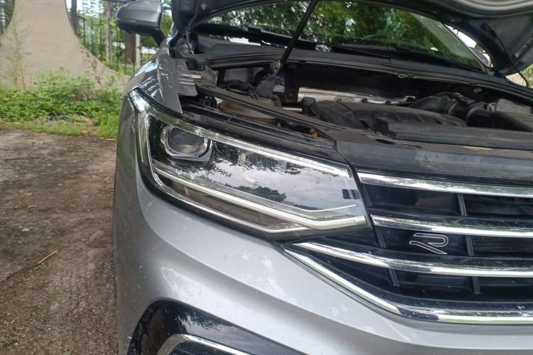 Used Volkswagen Tiguan L 2022 330TSI Automatic Two-Wheel Drive R-Line Enhanced Edition Right Front Headlight