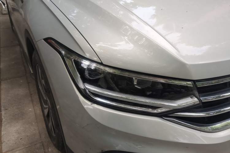 Used Volkswagen Tiguan L 2022 330TSI Automatic Two-Wheel Drive Smart Edition Right Front Headlight