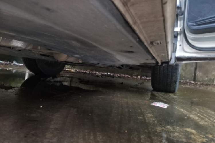 Used Volkswagen Tiguan L 2022 330TSI Automatic Two-Wheel Drive Smart Edition Right Side Sill