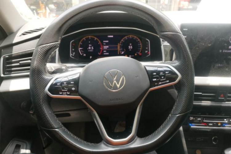 Used Volkswagen Tiguan L 2022 330TSI Automatic Two-Wheel Drive Smart Edition Steering Wheel