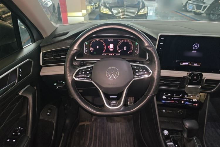 Used Volkswagen Tiguan L 2022 330TSI Automatic Two-Wheel Drive R-Line Enhanced Edition Steering Wheel