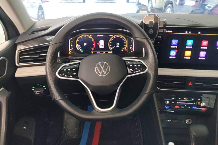 Used Volkswagen Tiguan L 2022 330TSI Automatic Two-Wheel Drive Smart Edition Steering Wheel