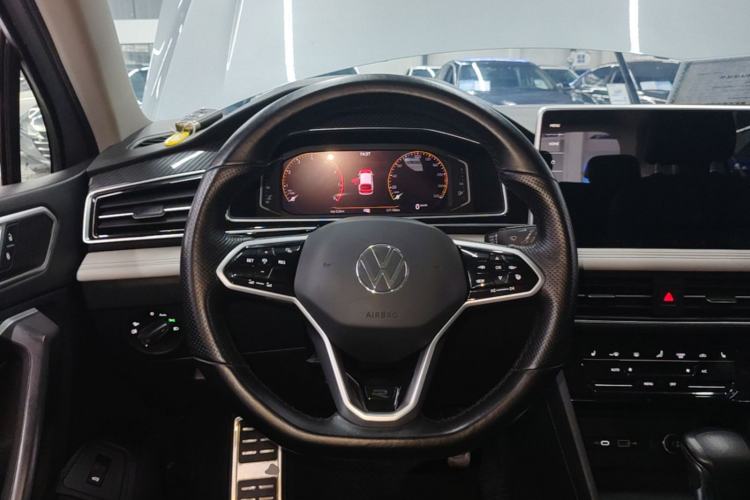 Used Volkswagen Tiguan L 2022 330TSI Automatic Two-Wheel Drive R-Line Enhanced Edition Steering Wheel