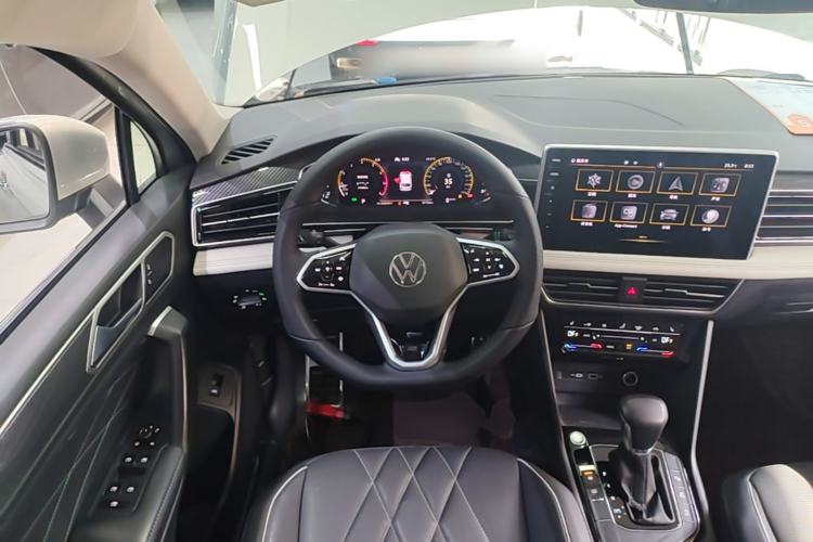 Used Volkswagen Tiguan L 2022 330TSI Automatic Two-Wheel Drive R-Line Enhanced Edition Steering Wheel