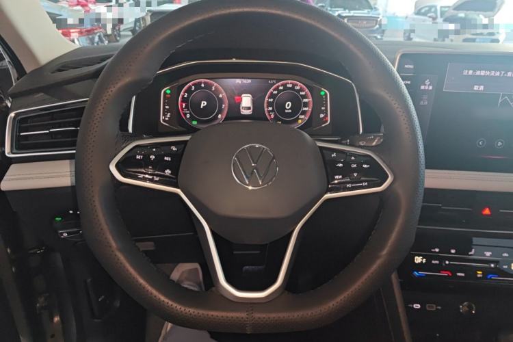 Used Volkswagen Tiguan L 2022 330TSI Automatic Two-Wheel Drive Smart Edition Steering Wheel
