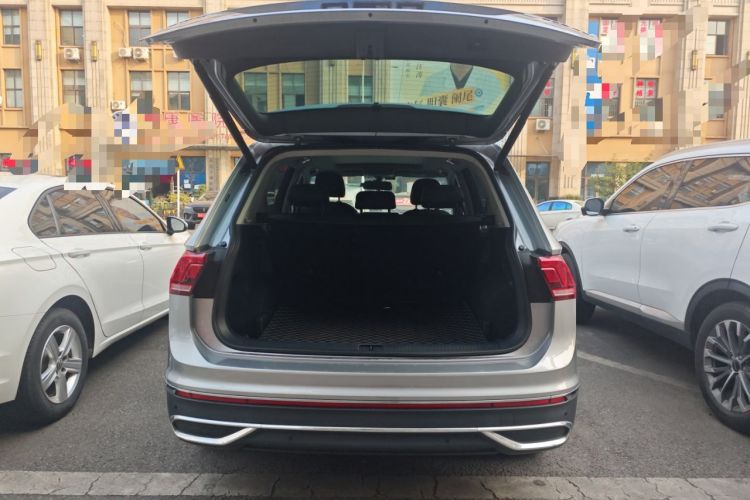 Used Volkswagen Tiguan L 2022 330TSI Automatic Two-Wheel Drive Smart Edition Trunk